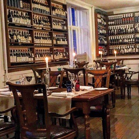 L'Enoteca di Mr. Brunello Restaurant & Wine Shop